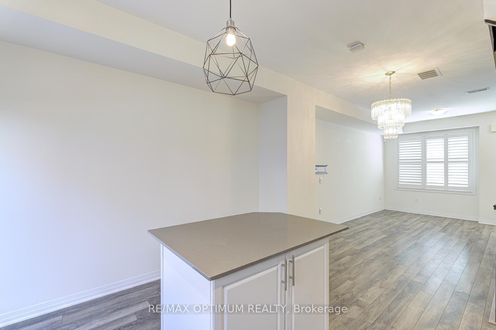 44 Sarah Jackson Crescent photo 7