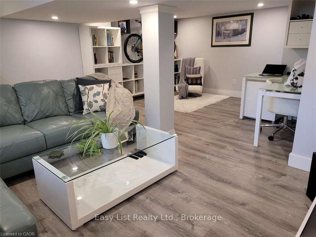 757 QUEBEC Street photo 20