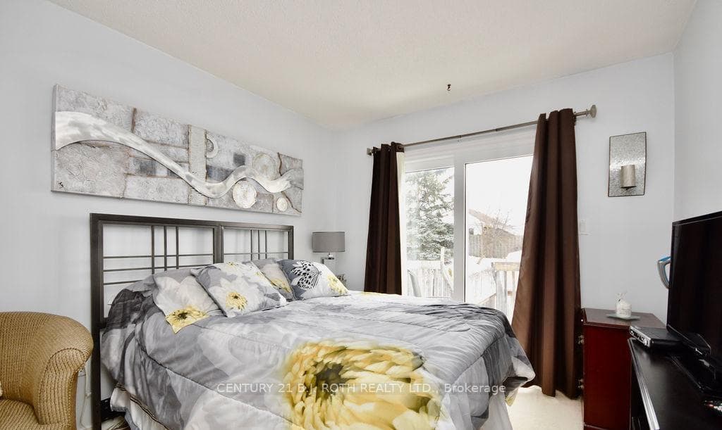 47 D'ambrosio Drive photo 9