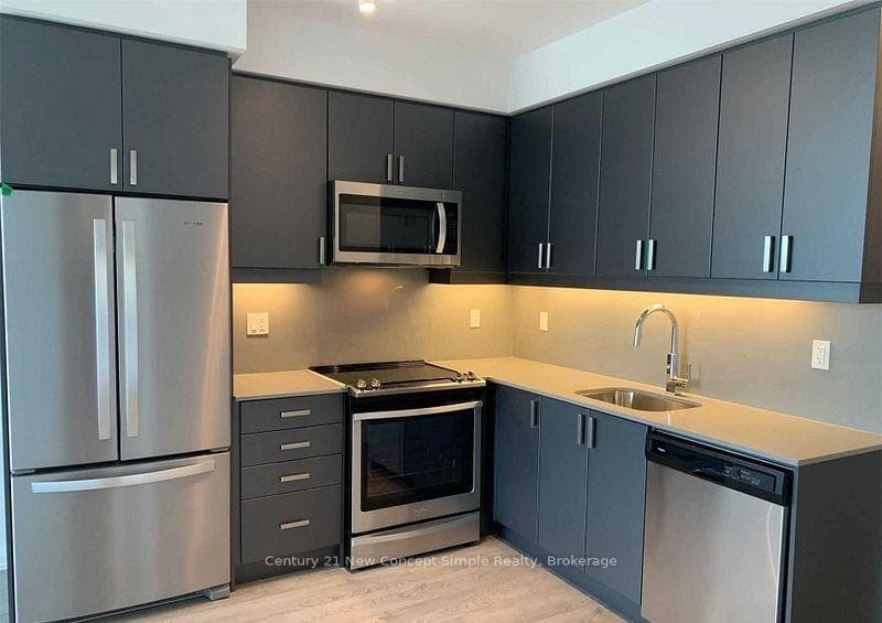 7895 Jane Street Unit 716 photo 5