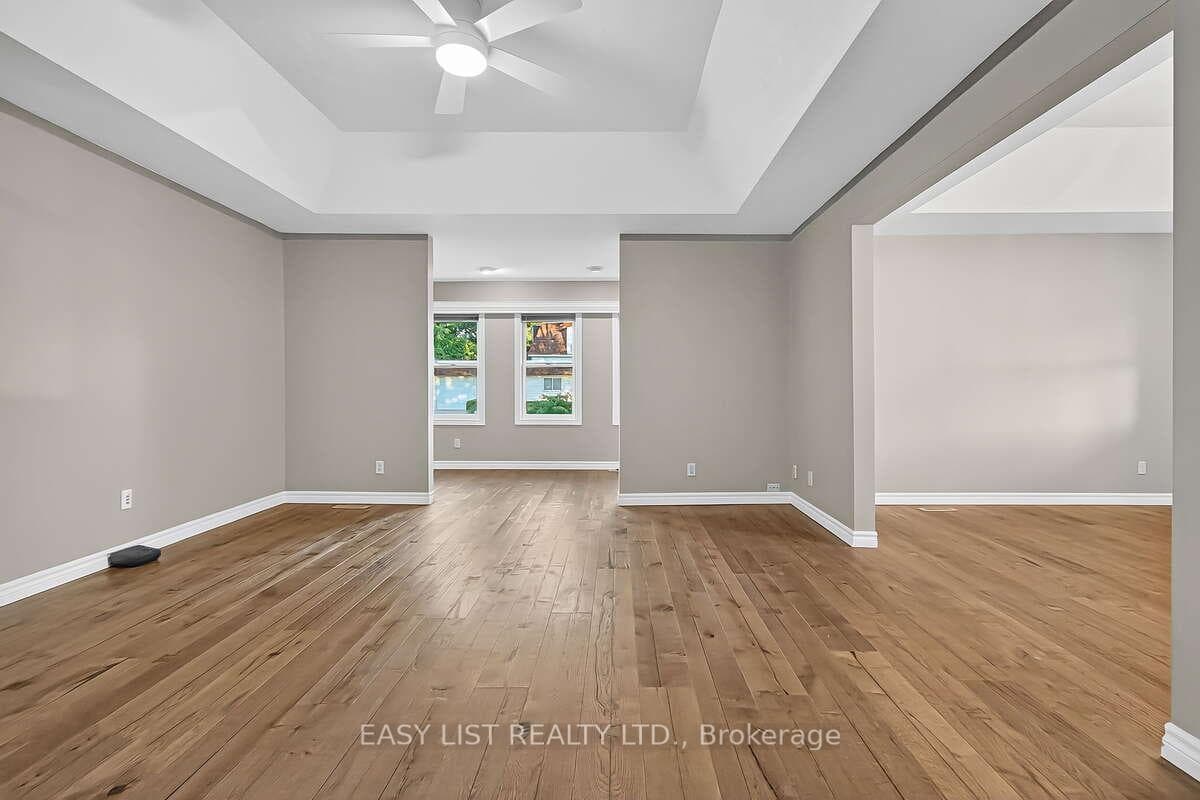 128 Albert Street photo 9