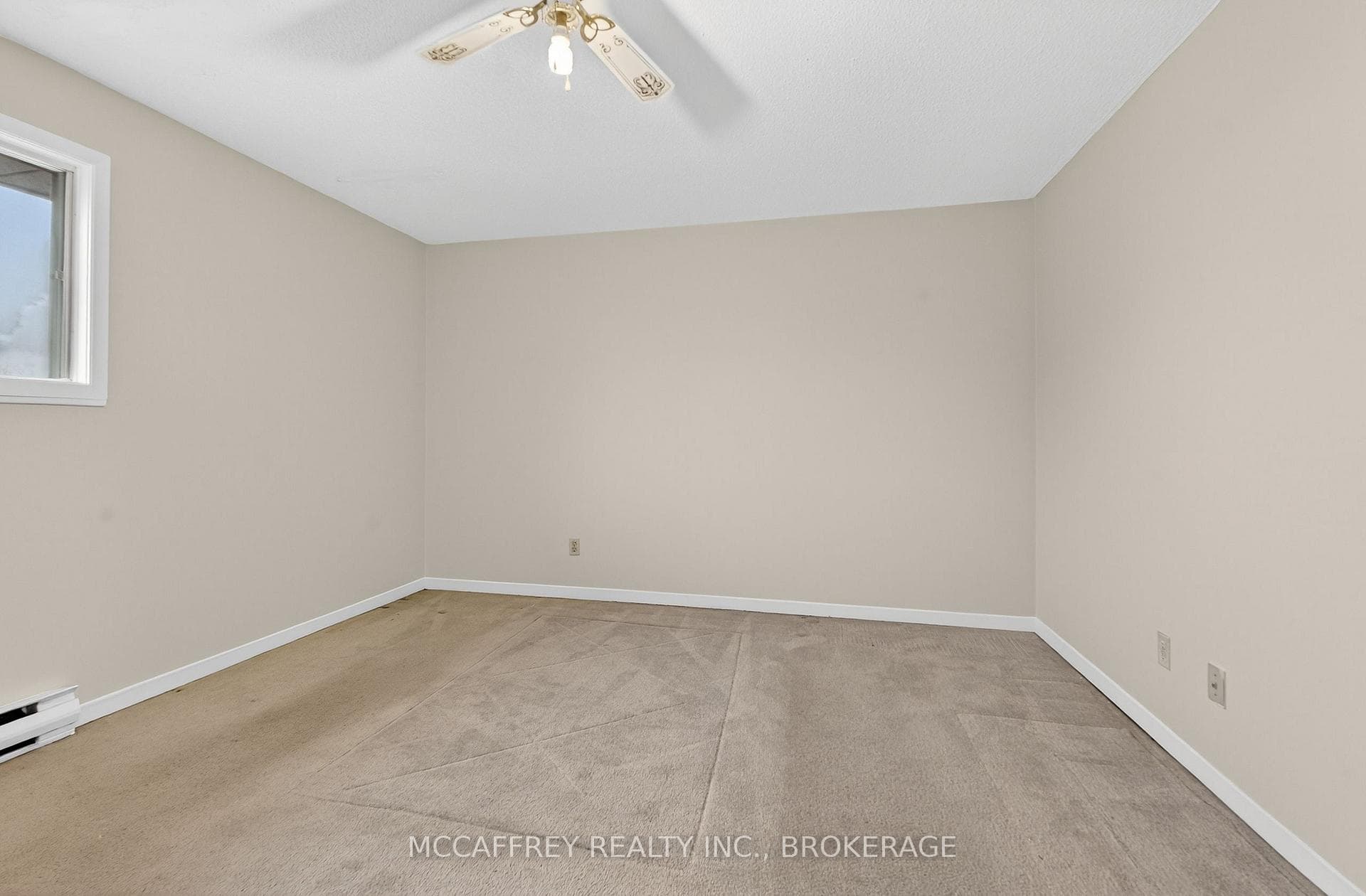209 Guthrie Drive photo 20