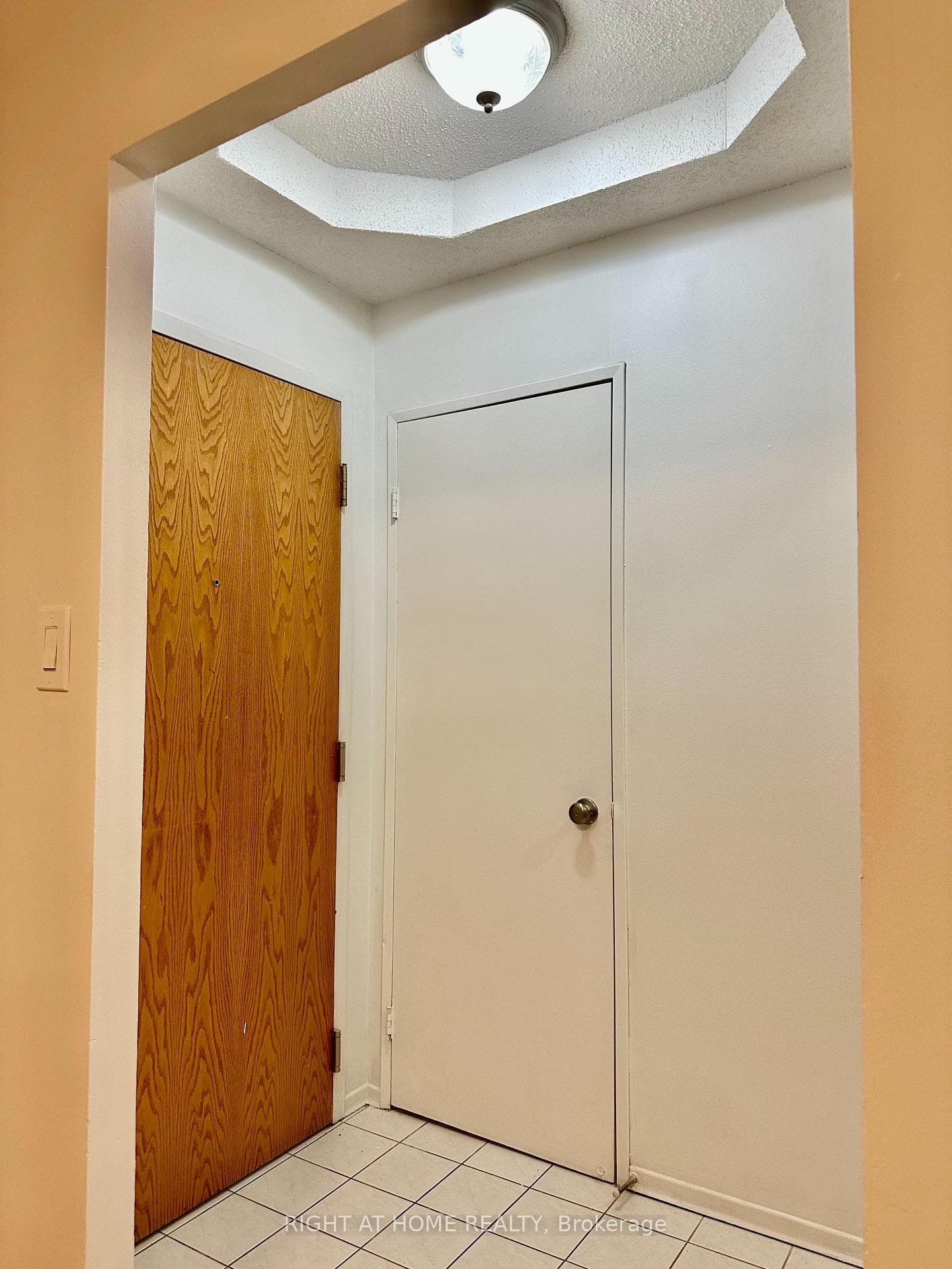 5795 Yonge Street Unit 101 photo 5