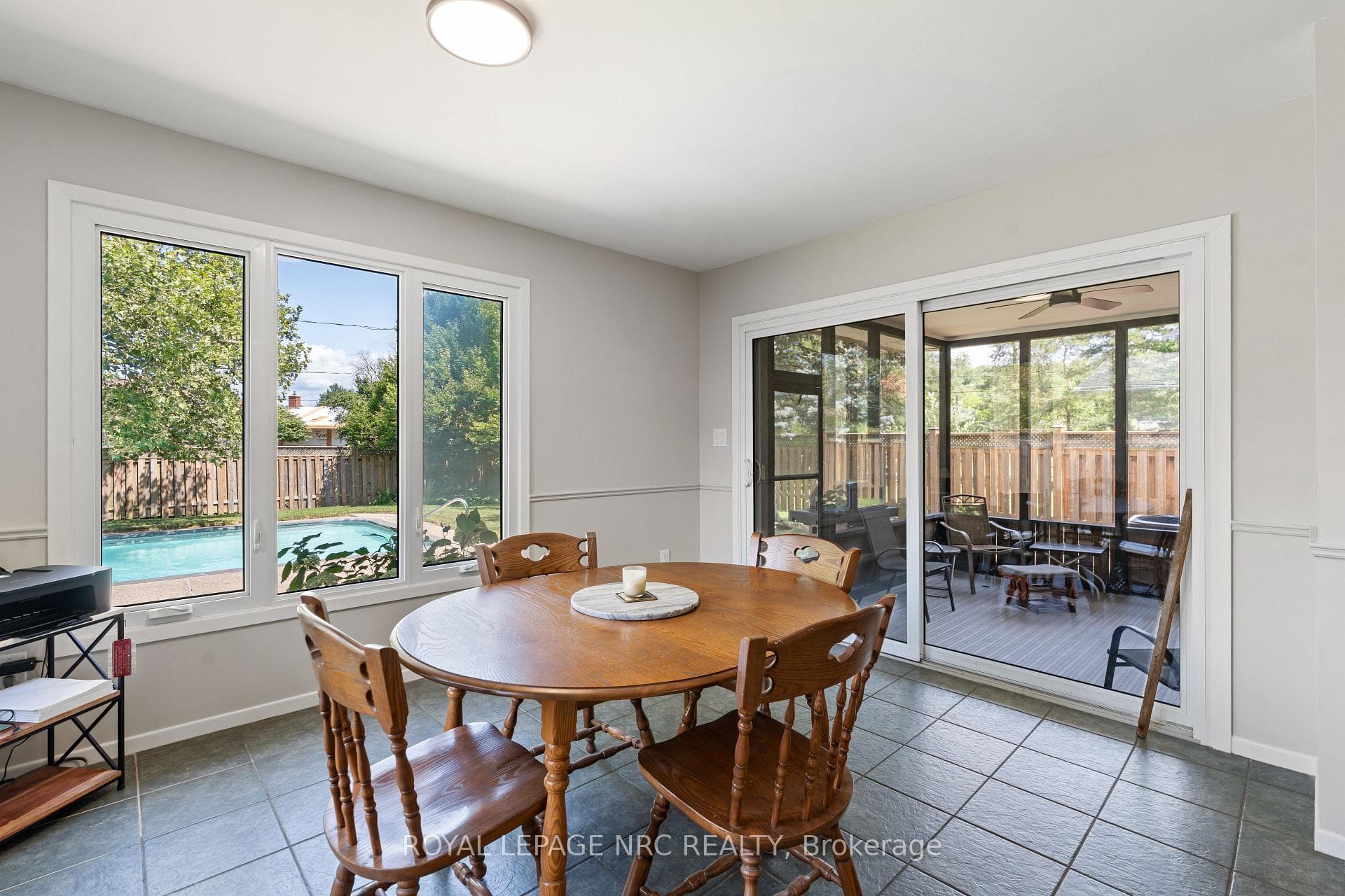 245 Riverview Boulevard photo 11