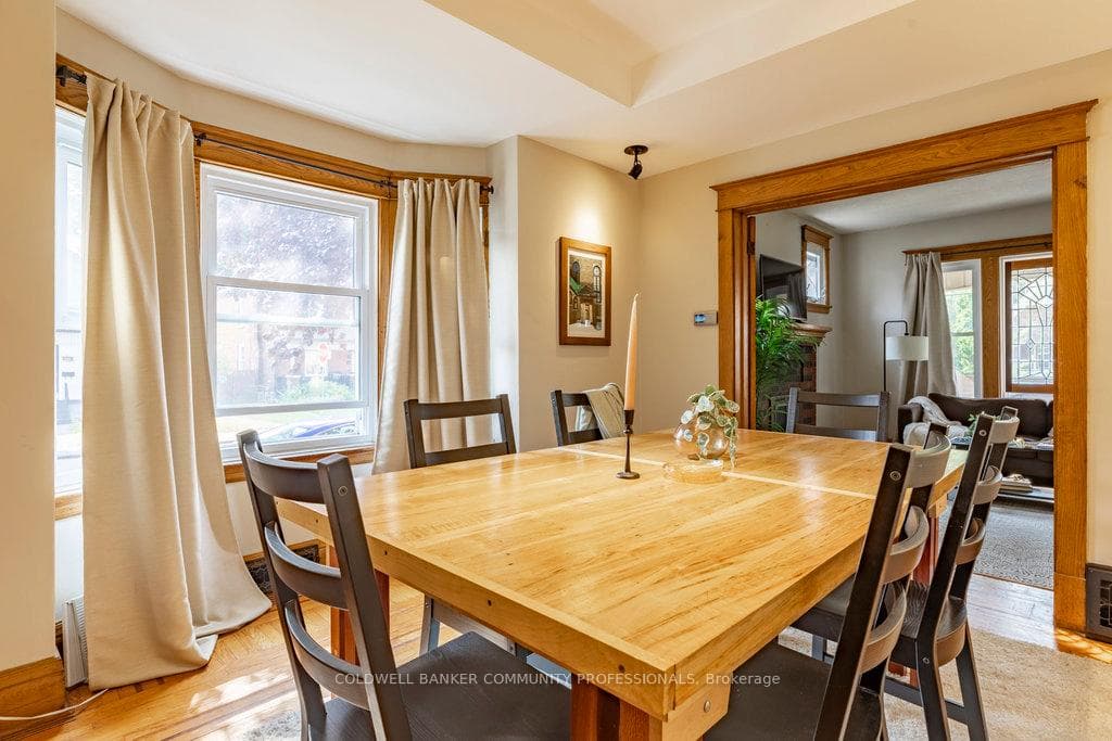 49 Rutherford Avenue photo 10