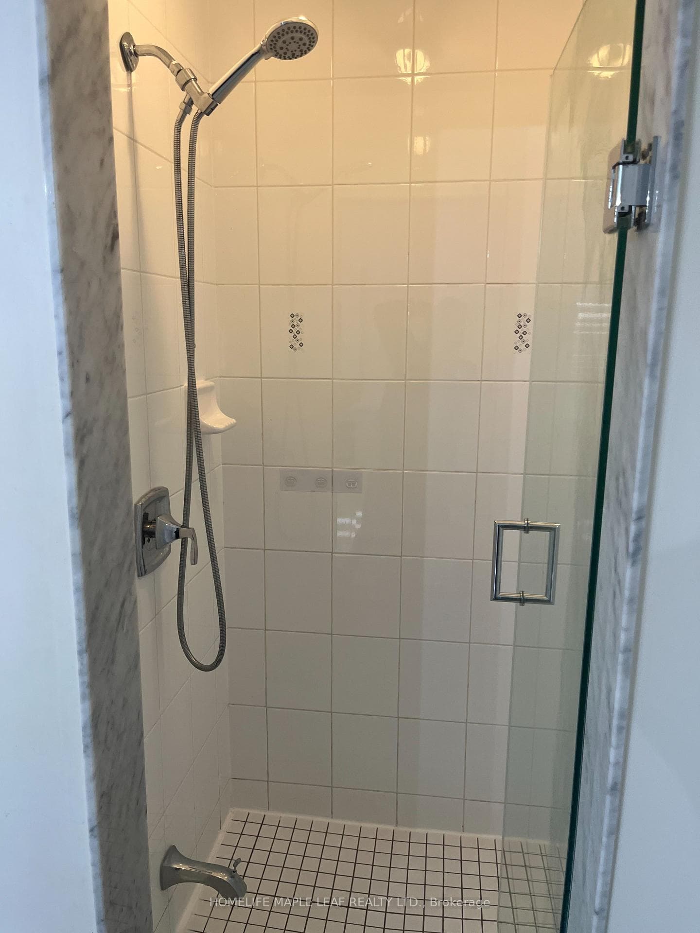 14 Nightland Court photo 19