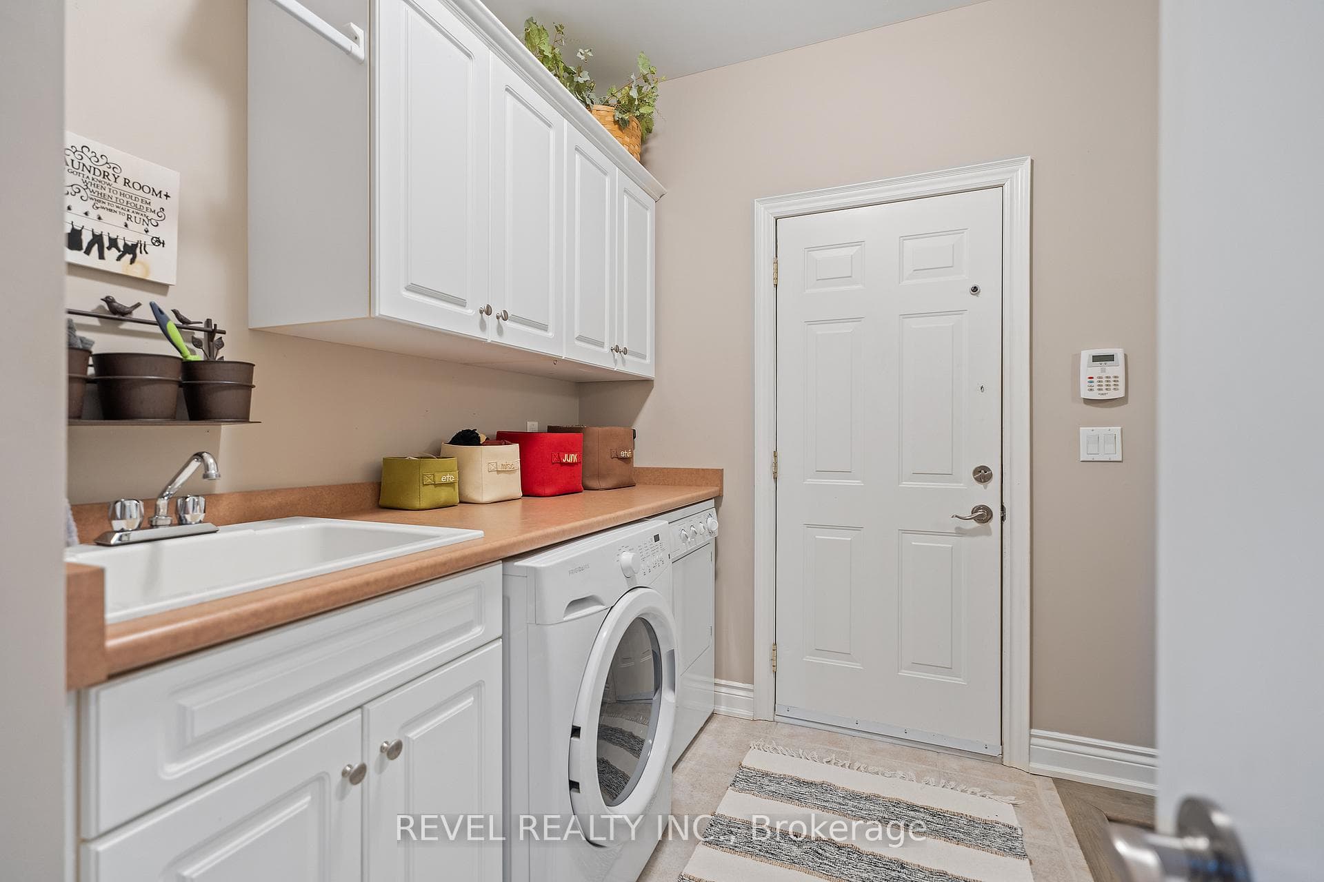 15 Bacon Lane photo 15