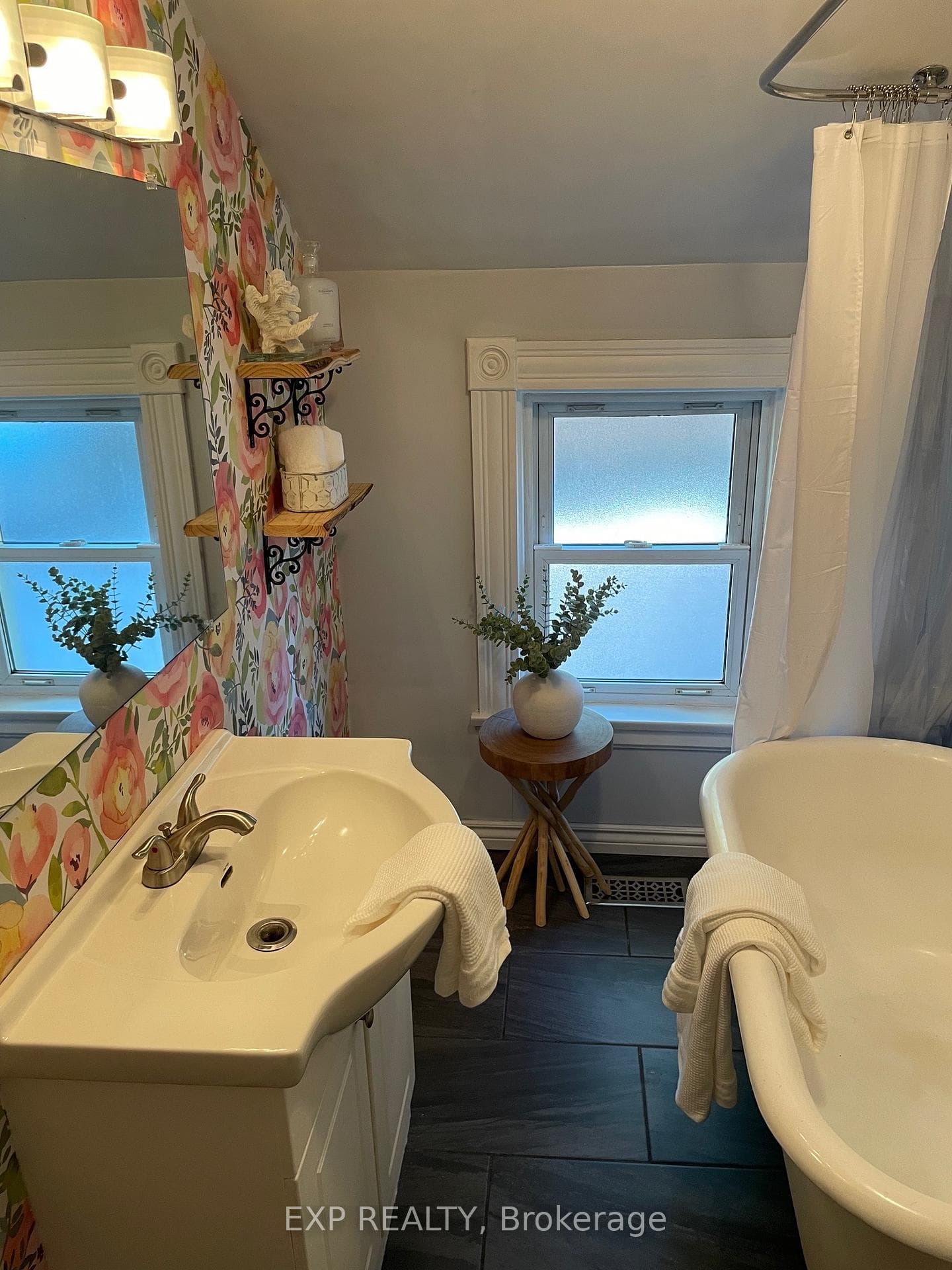 63 Askin Street photo 13