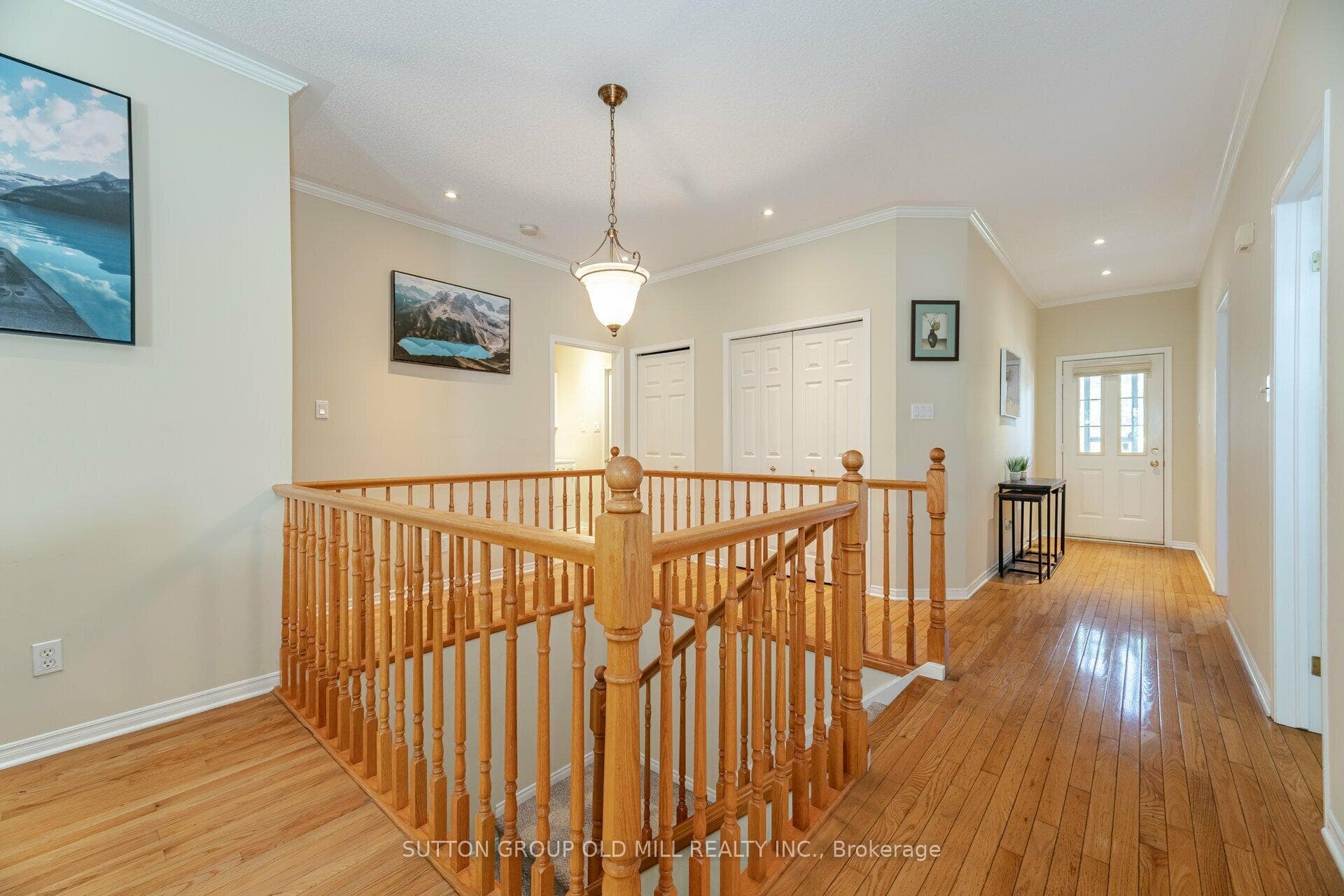 Entry / Staircase