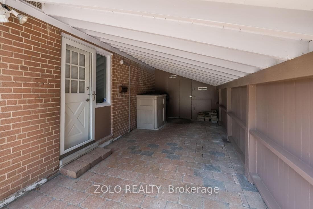 6 Yewfield Crescent photo 8