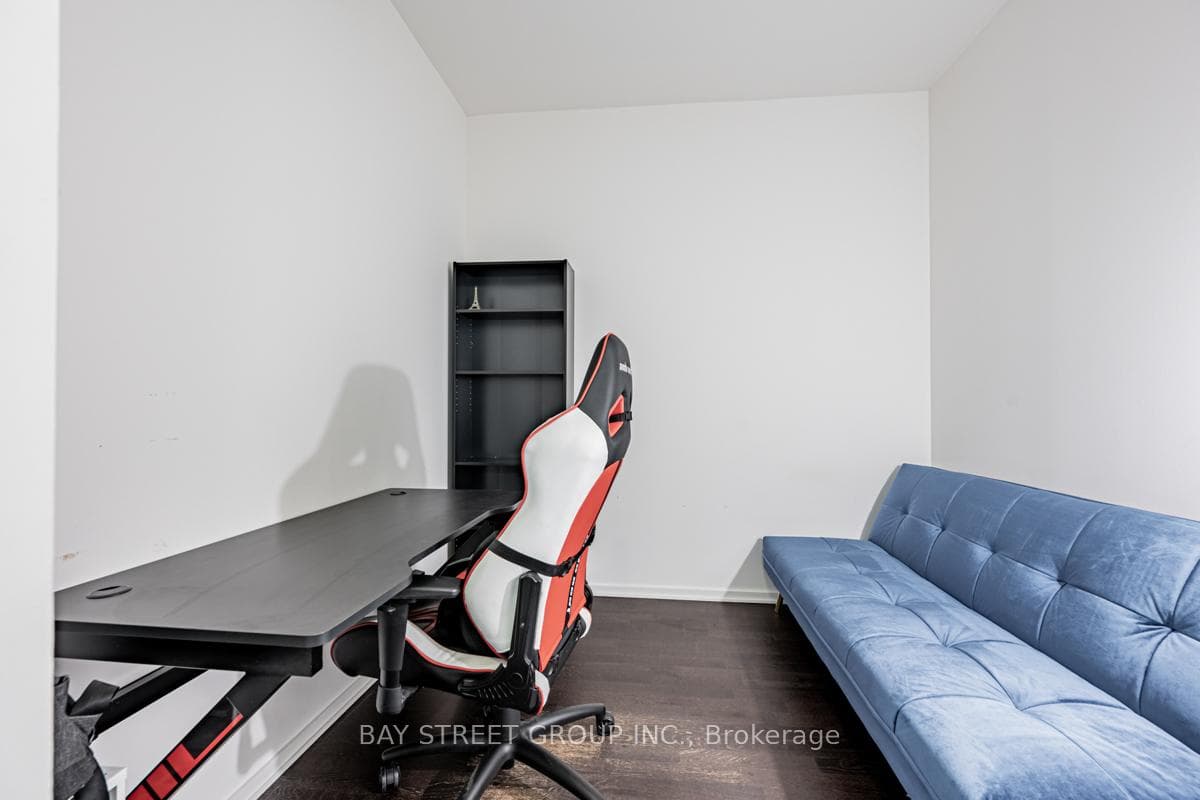 1 Bloor Street Unit 5105 photo 24