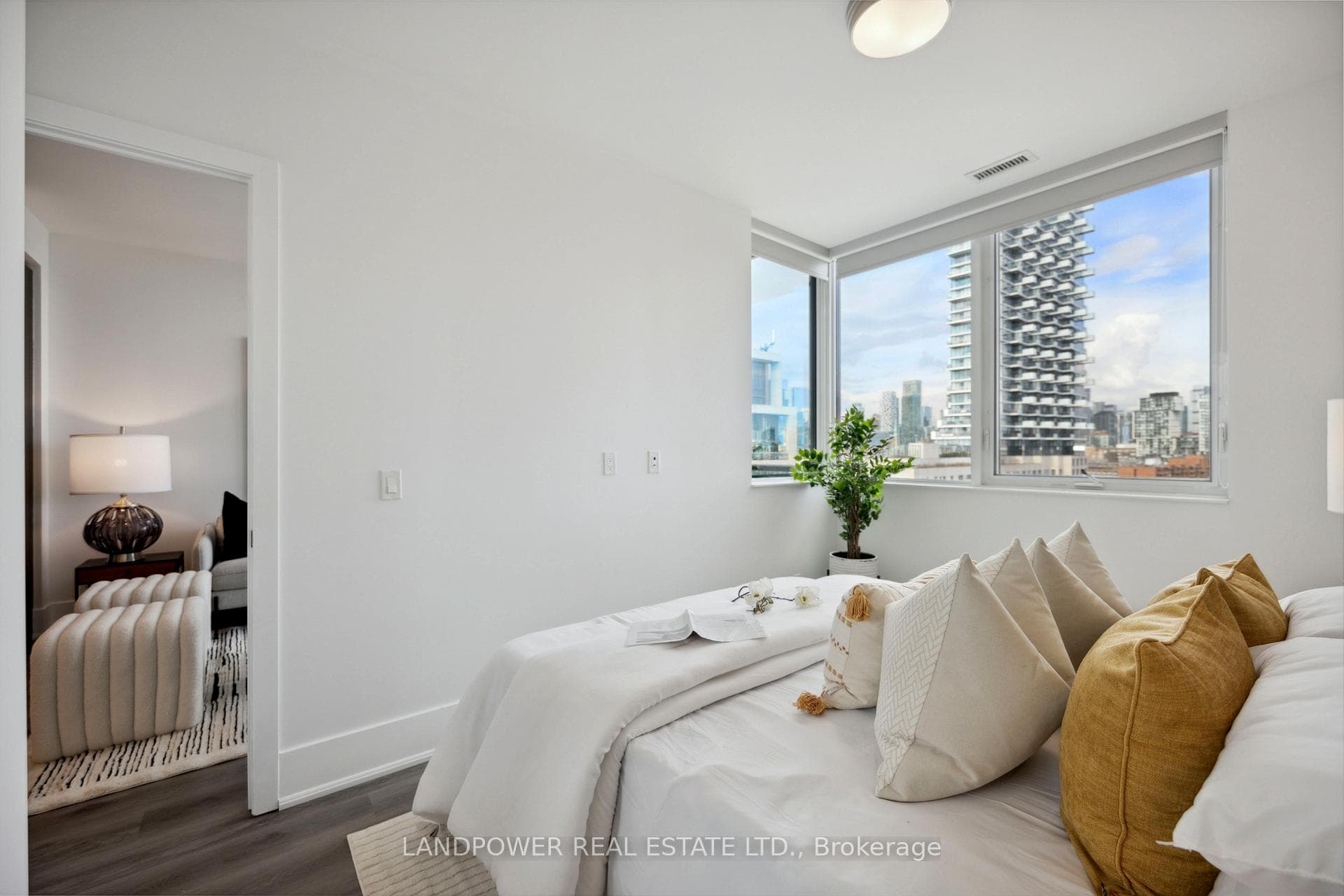 1 Edgewater Drive Unit Gph30 photo 16