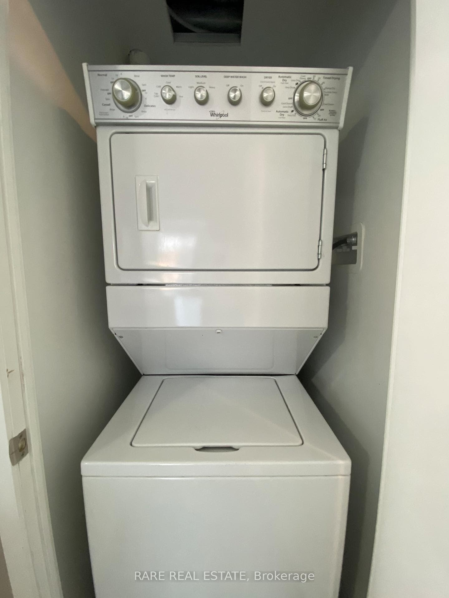 840 Queens Plate Drive Unit 911 photo 9