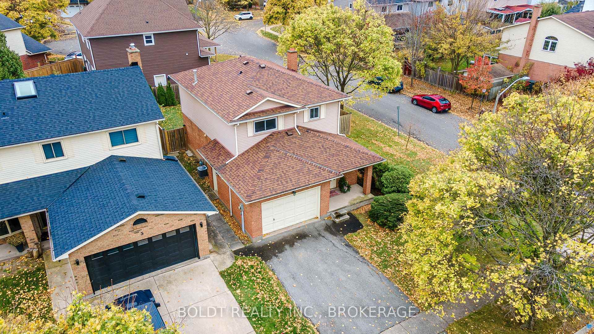 7 Elderwood Drive photo 29