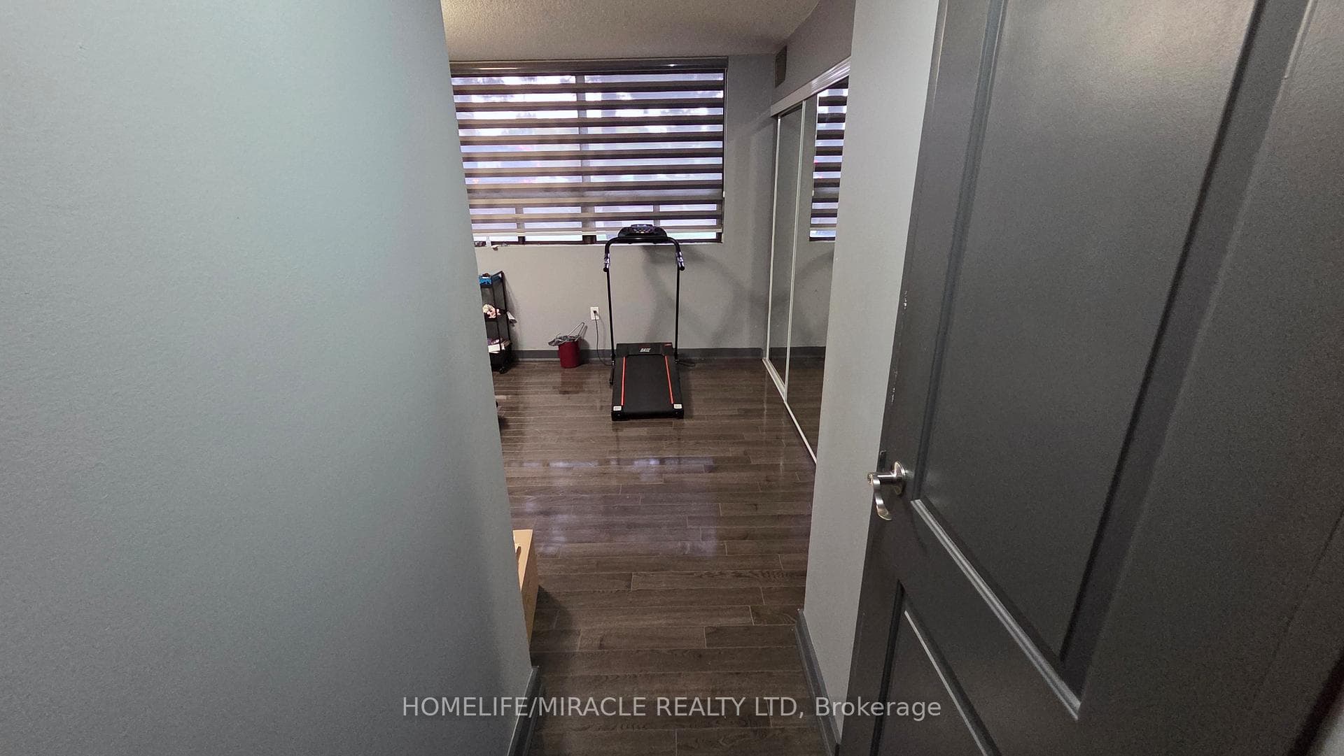 4 Kings Cross Road Unit 105 photo 16