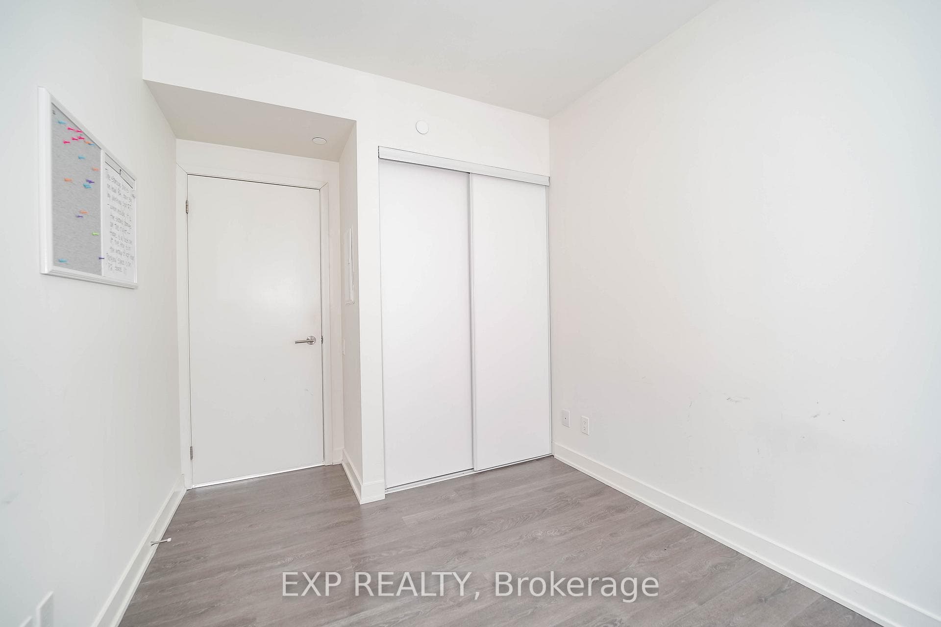 6 Sonic Way Unit 2104 photo 17