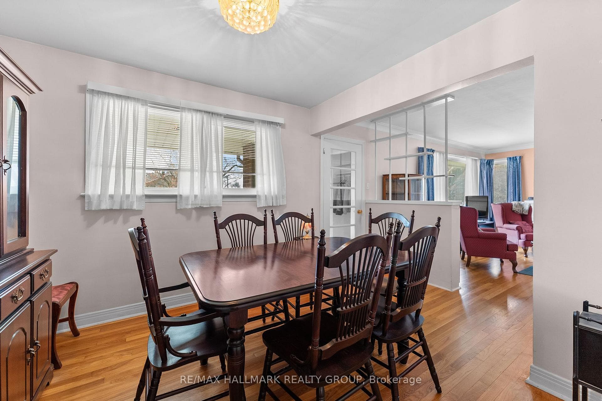 2075 Neepawa Avenue photo 23
