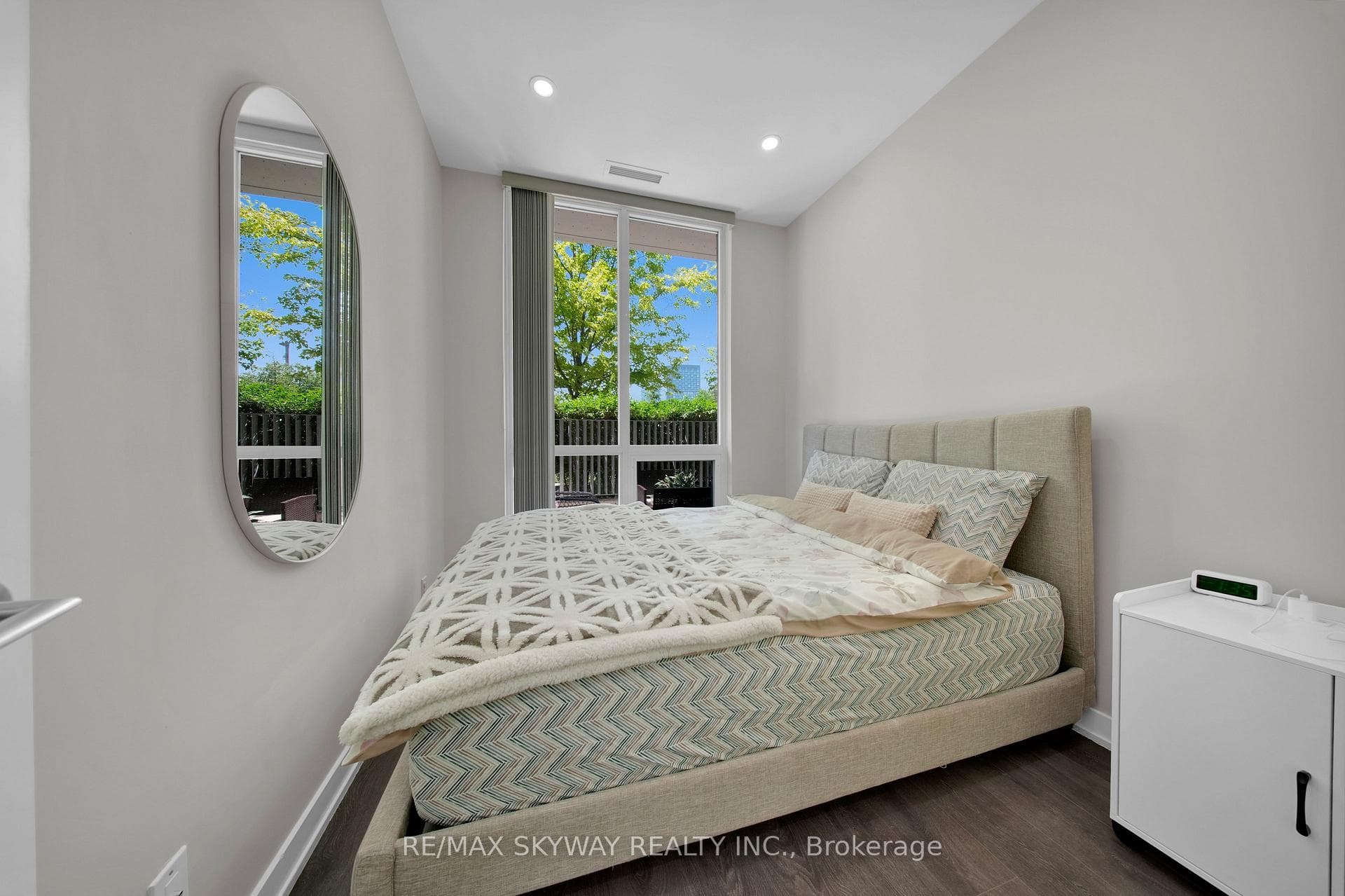 6 sonic Way Unit 103 photo 15