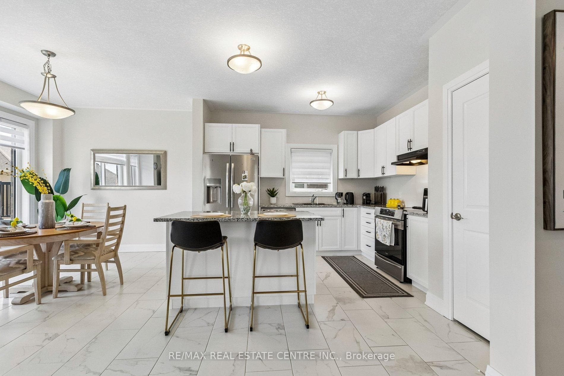 294 Chokecherry Crescent photo 23