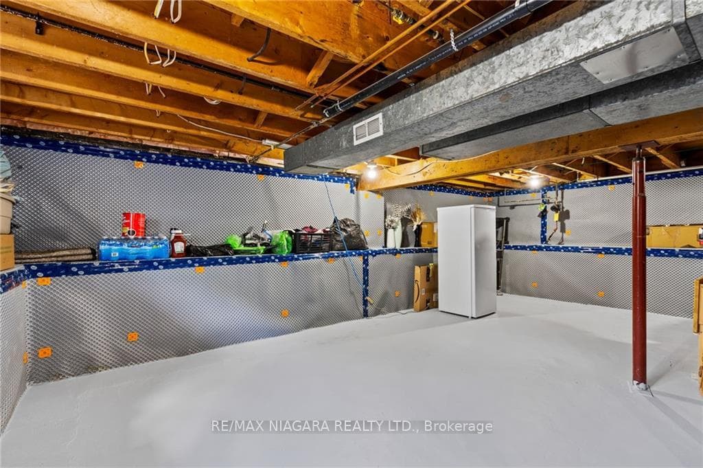 9 Michael Drive photo 22