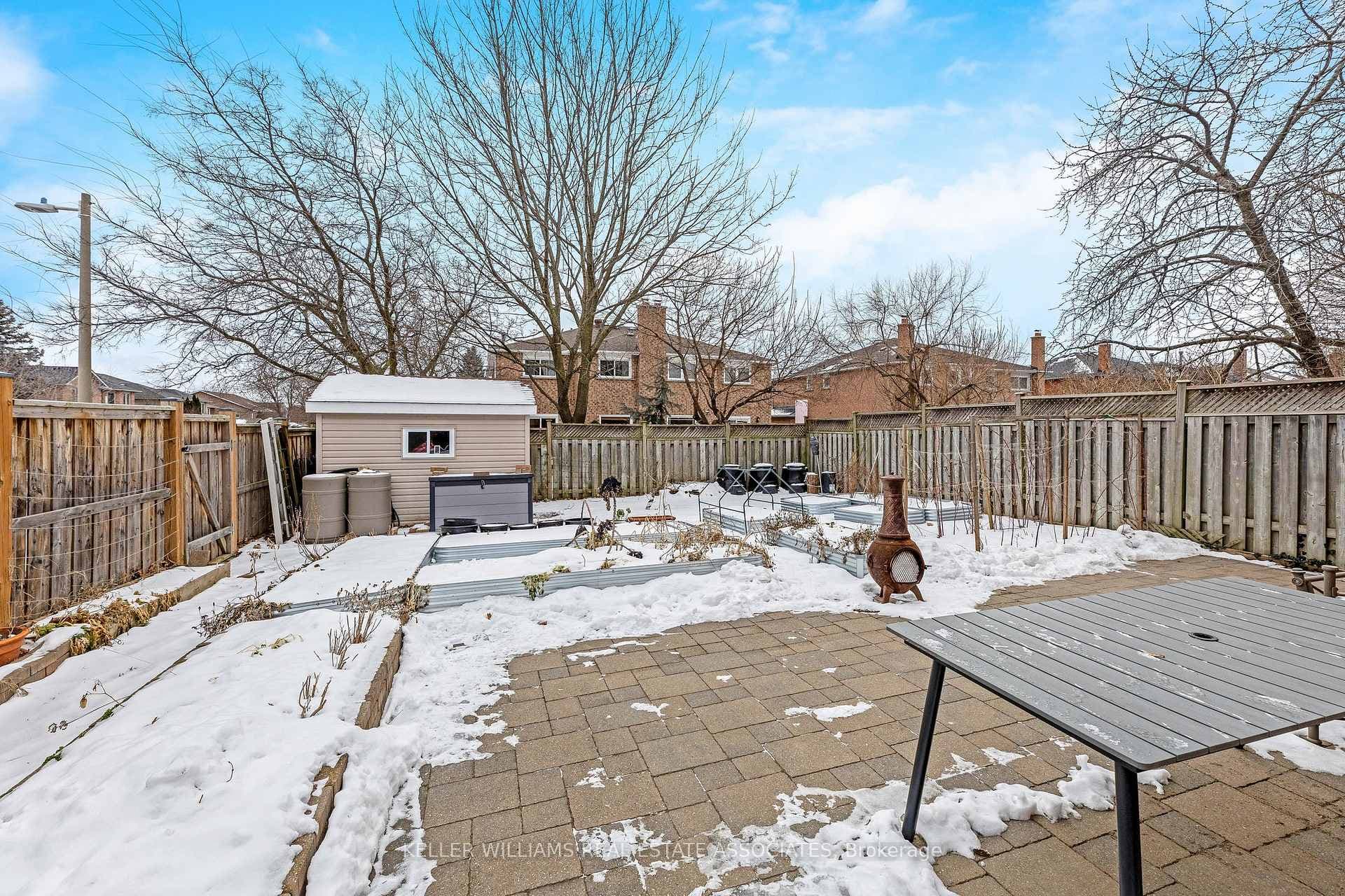112 Genesee Drive photo 26