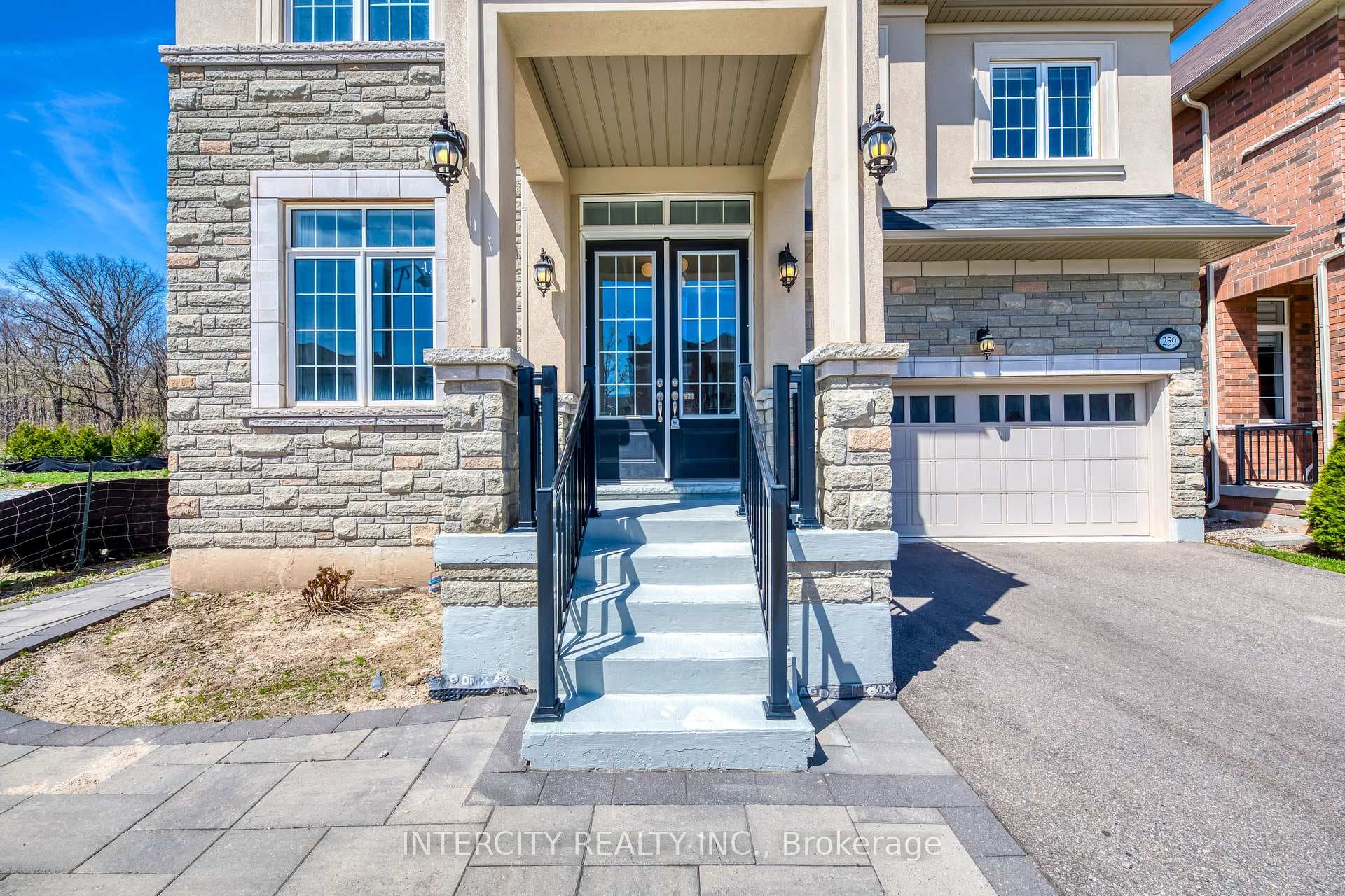259 Polly Drive photo 3