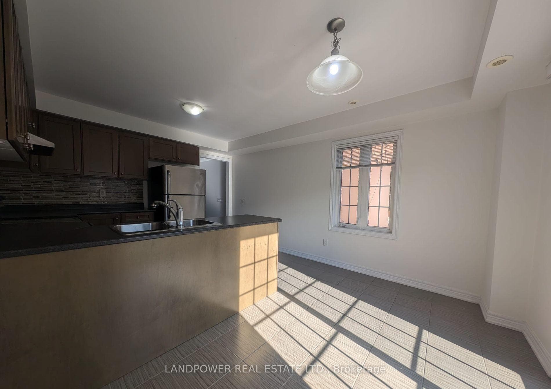 9872 Mccowan Road photo 34