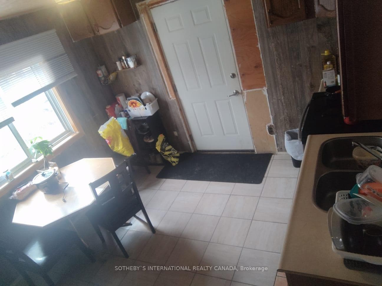 80 Princess Street photo 4