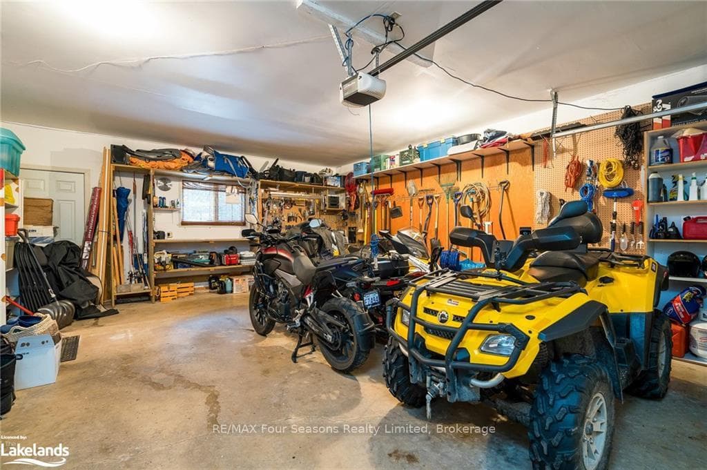 634086 63 Road photo 31