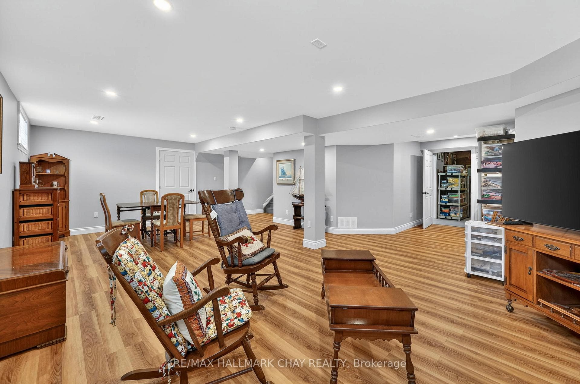 16 Sheppard Drive photo 25