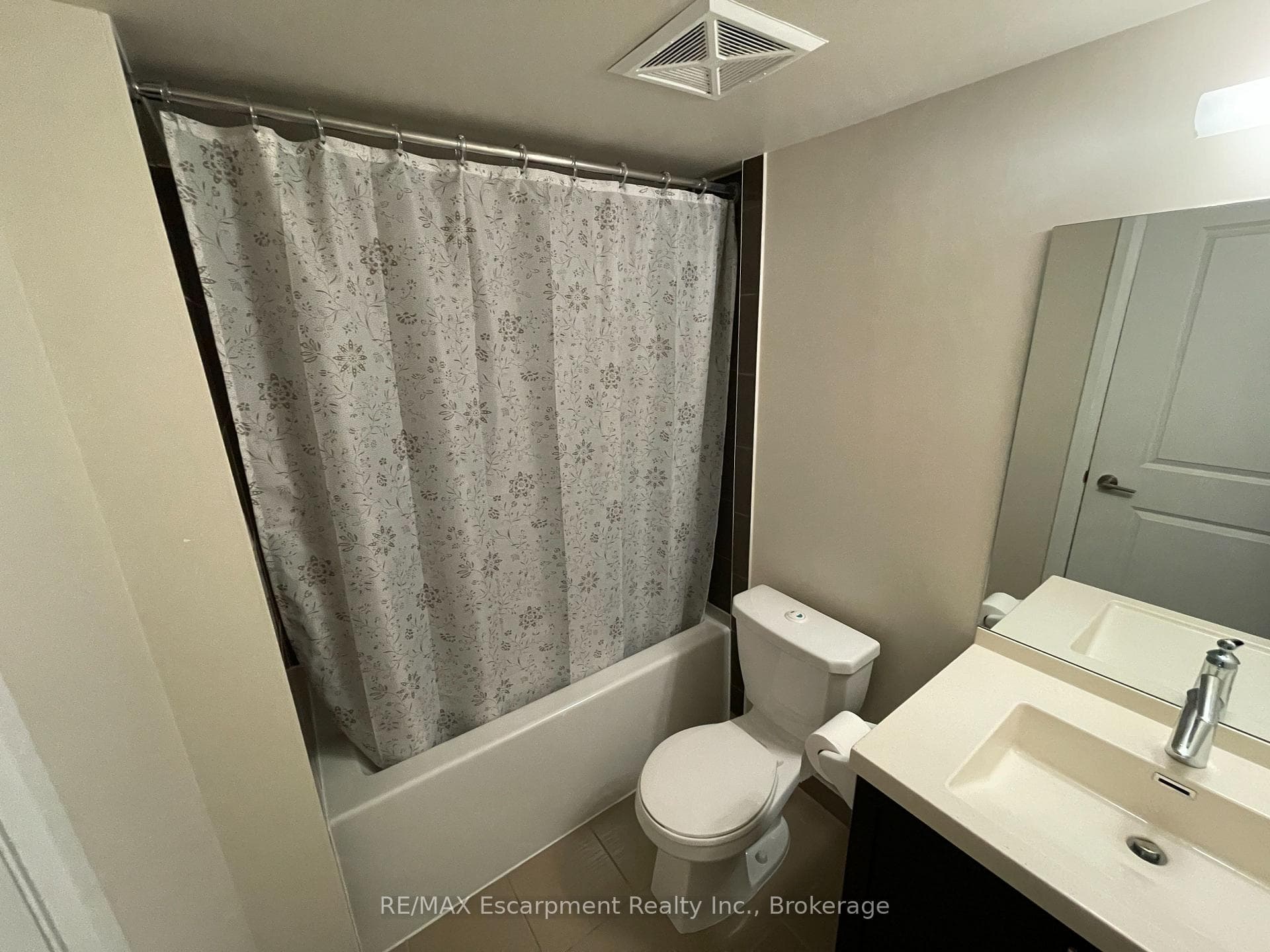 6 Eva Road Unit 907 photo 26