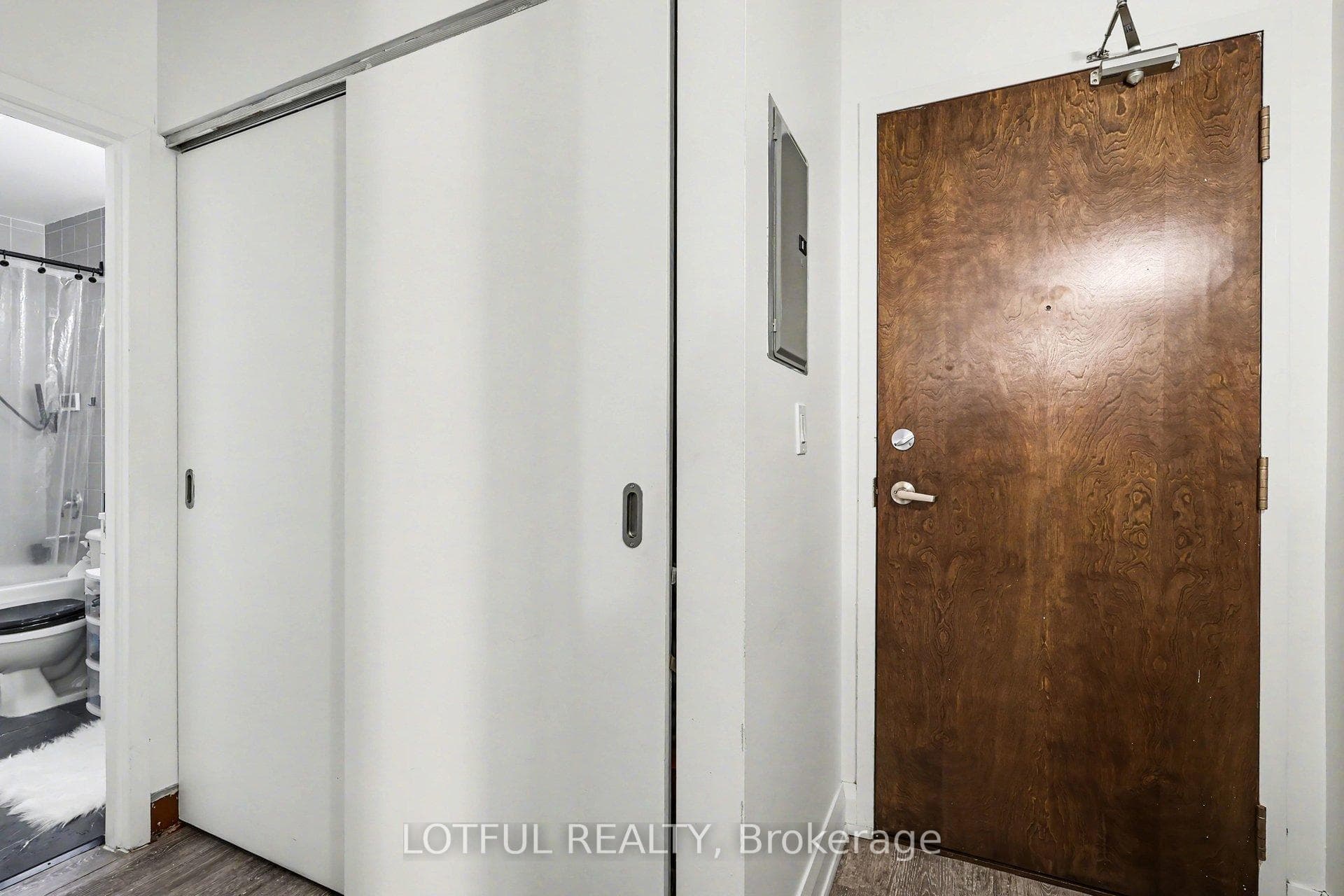 383 Cumberland Street Unit 201 photo 6