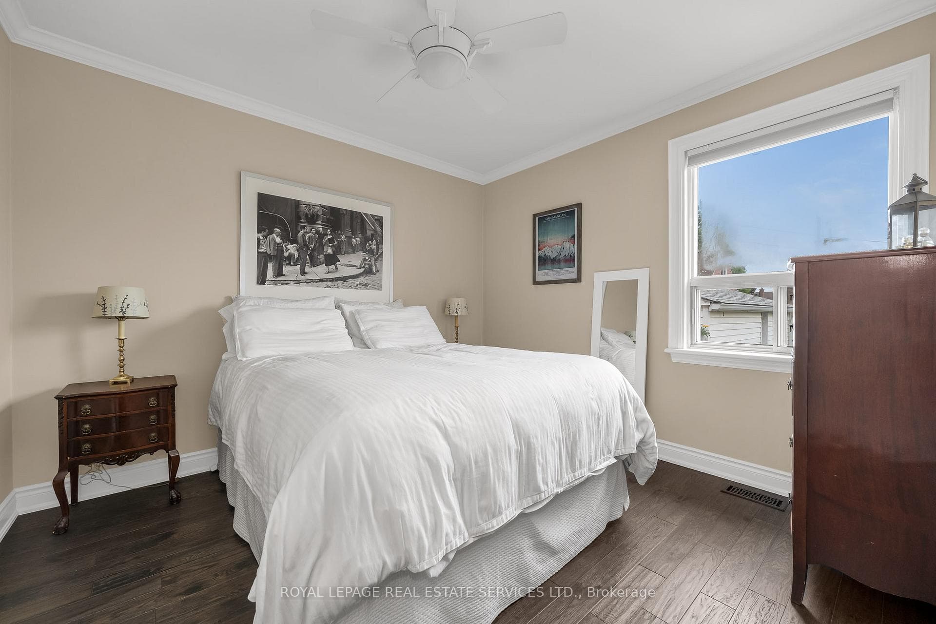197 Charlotte Street photo 12