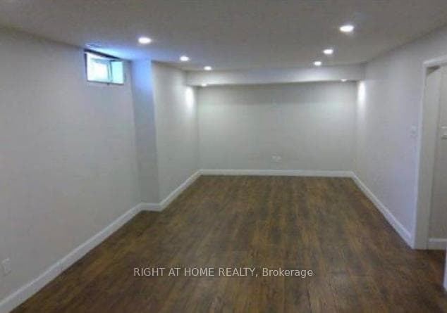 96 Uplands Drive photo 7