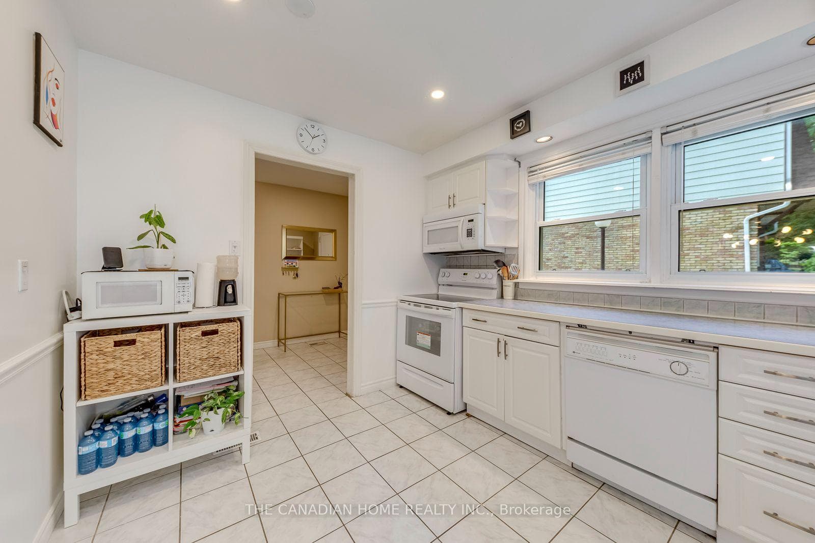 2226 Upper Middle Road Unit 3 photo 17