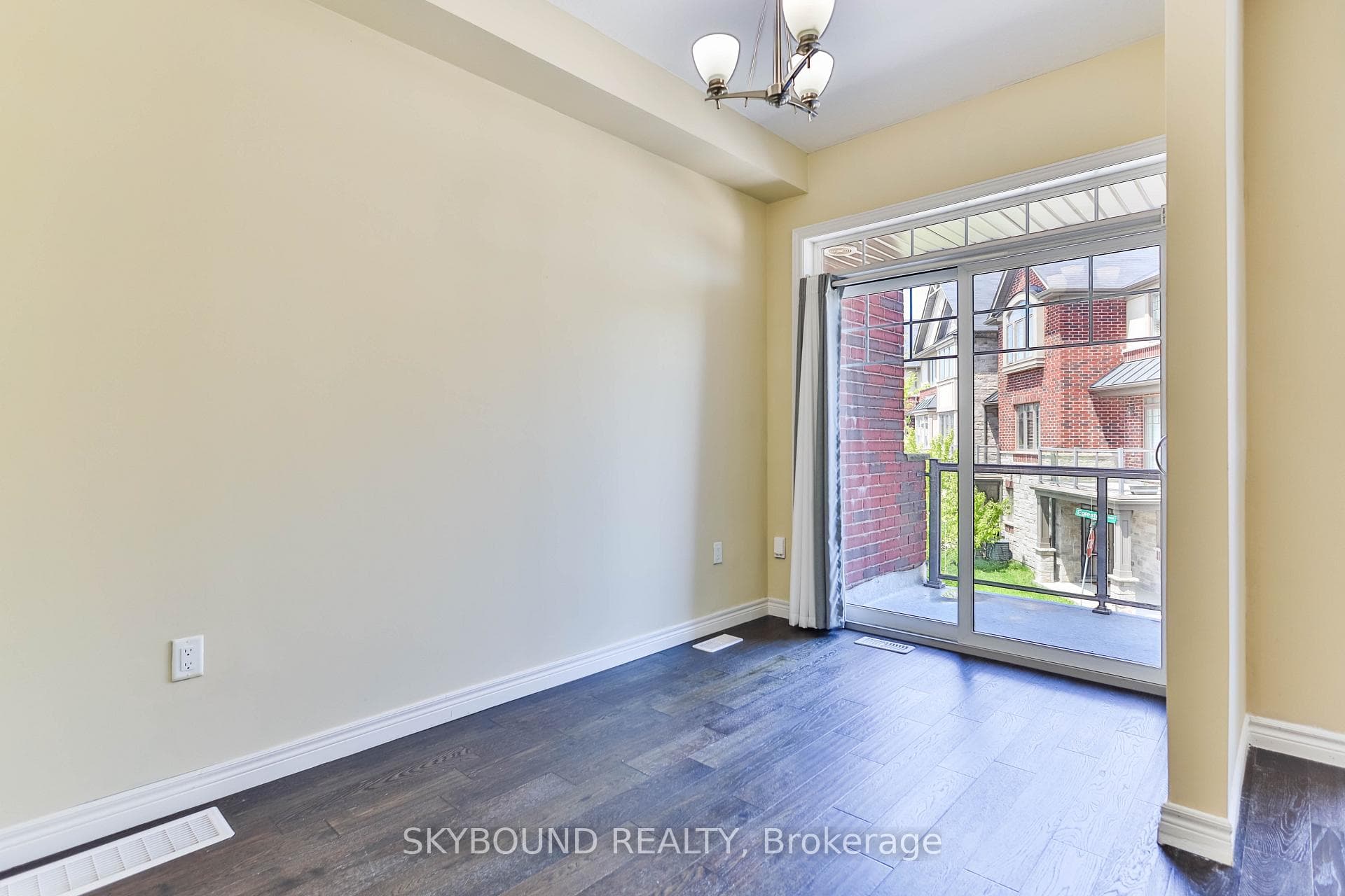 2 Egleston Lane photo 6