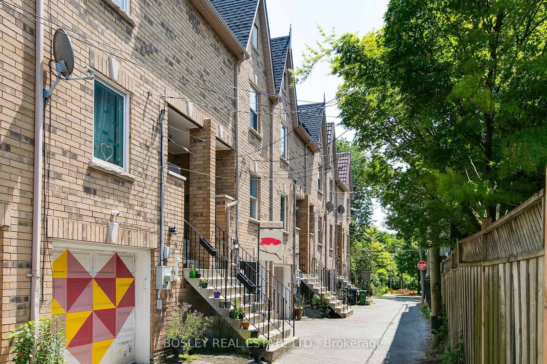 9 Agnes Lane photo 2