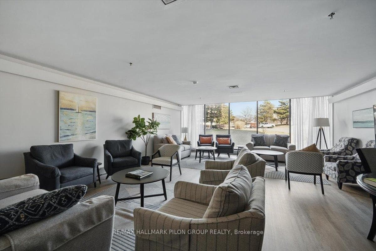 1081 Ambleside Drive Unit 1507 photo 20