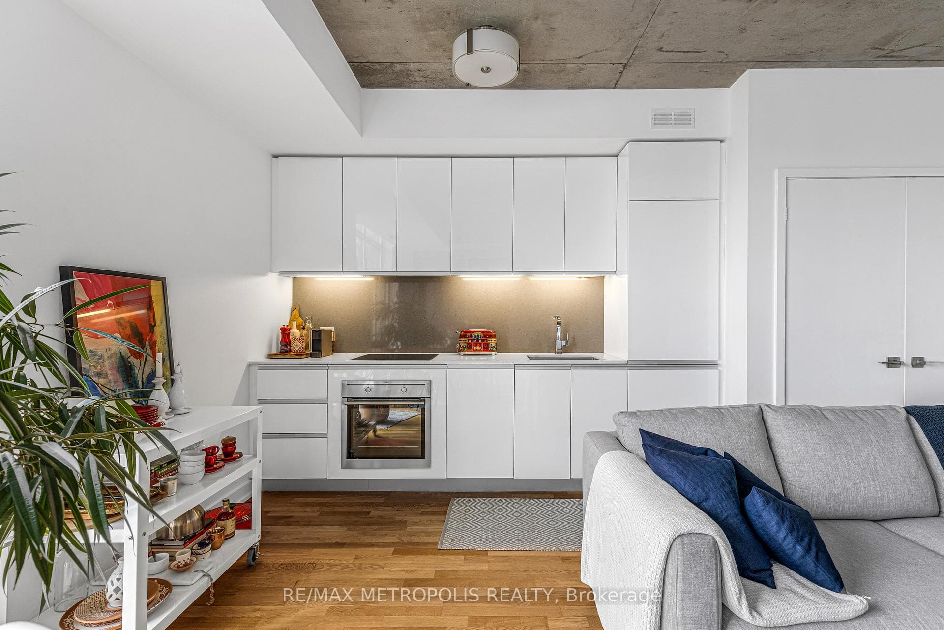 20 Minowan Miikan Lane Unit 931 photo 16