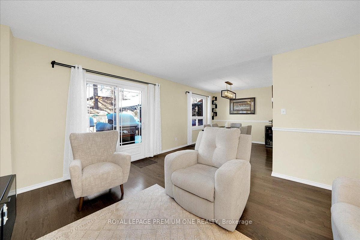 30 Mitchell Avenue photo 14
