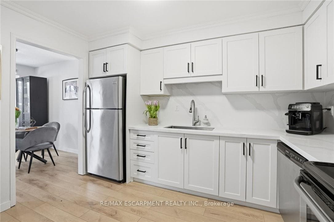 391 Stone Church Road Unit 63 photo 11