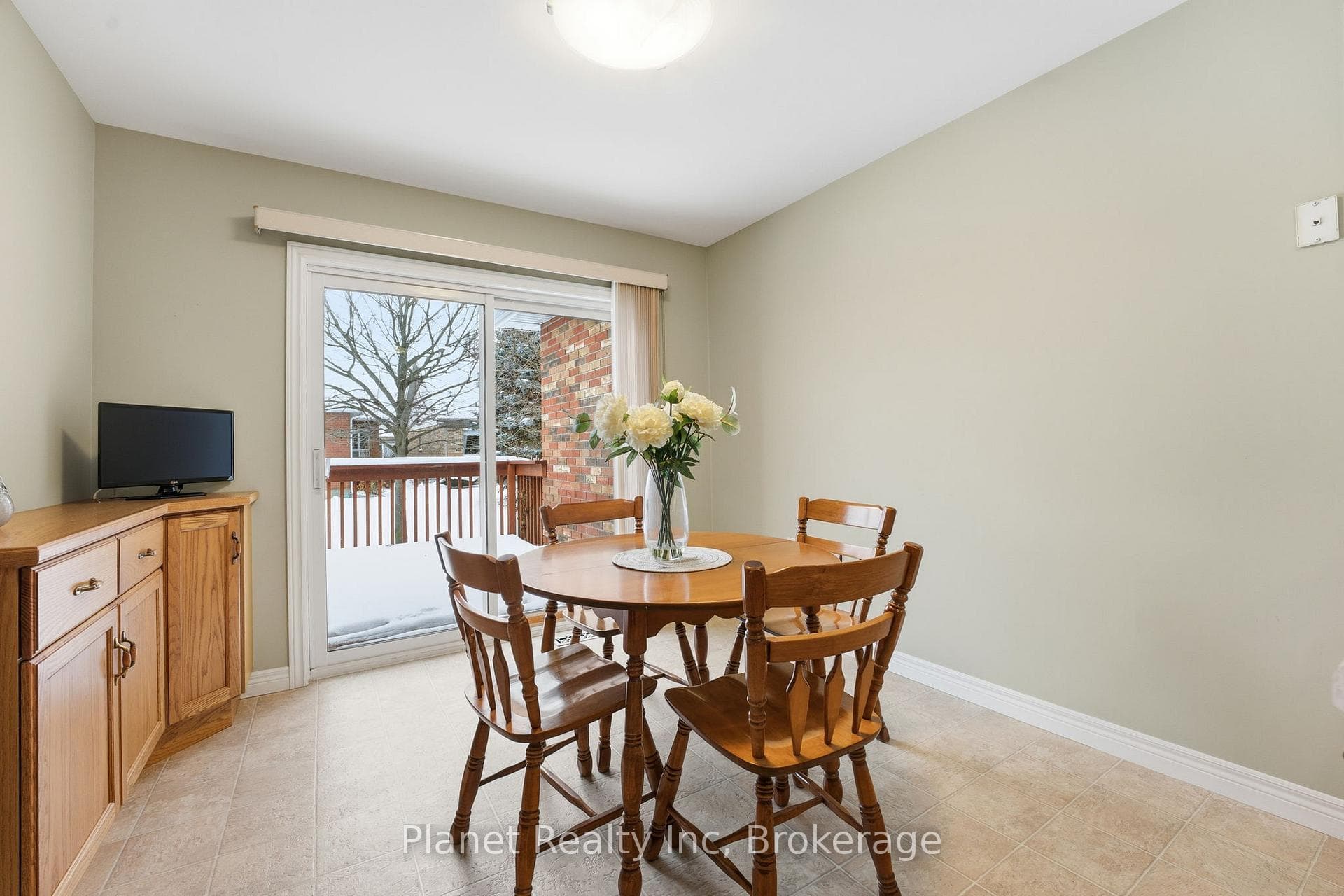 97 Basswood Drive photo 13