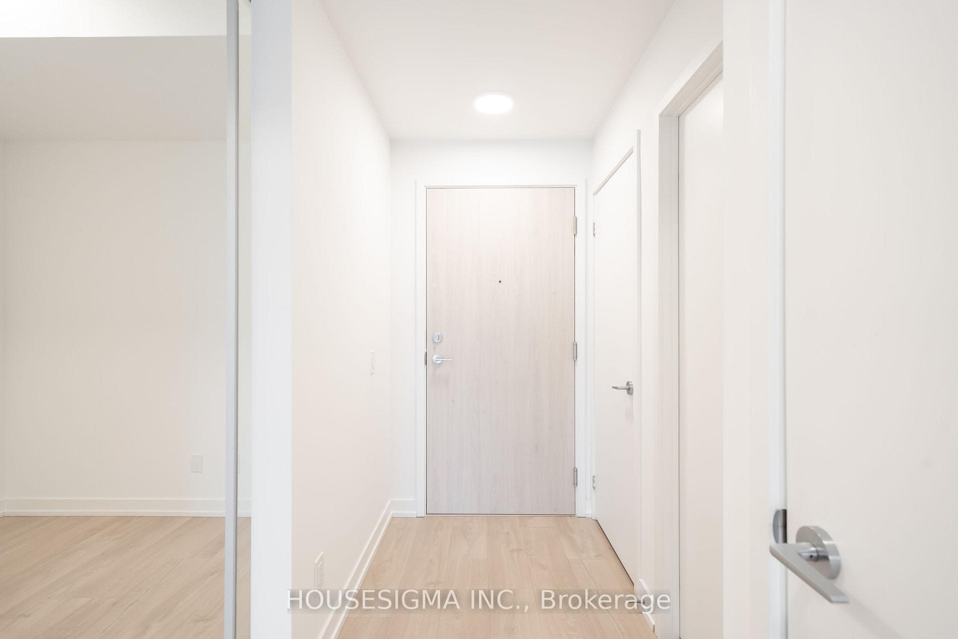 181 Sheppard Avenue Unit 202 photo 8