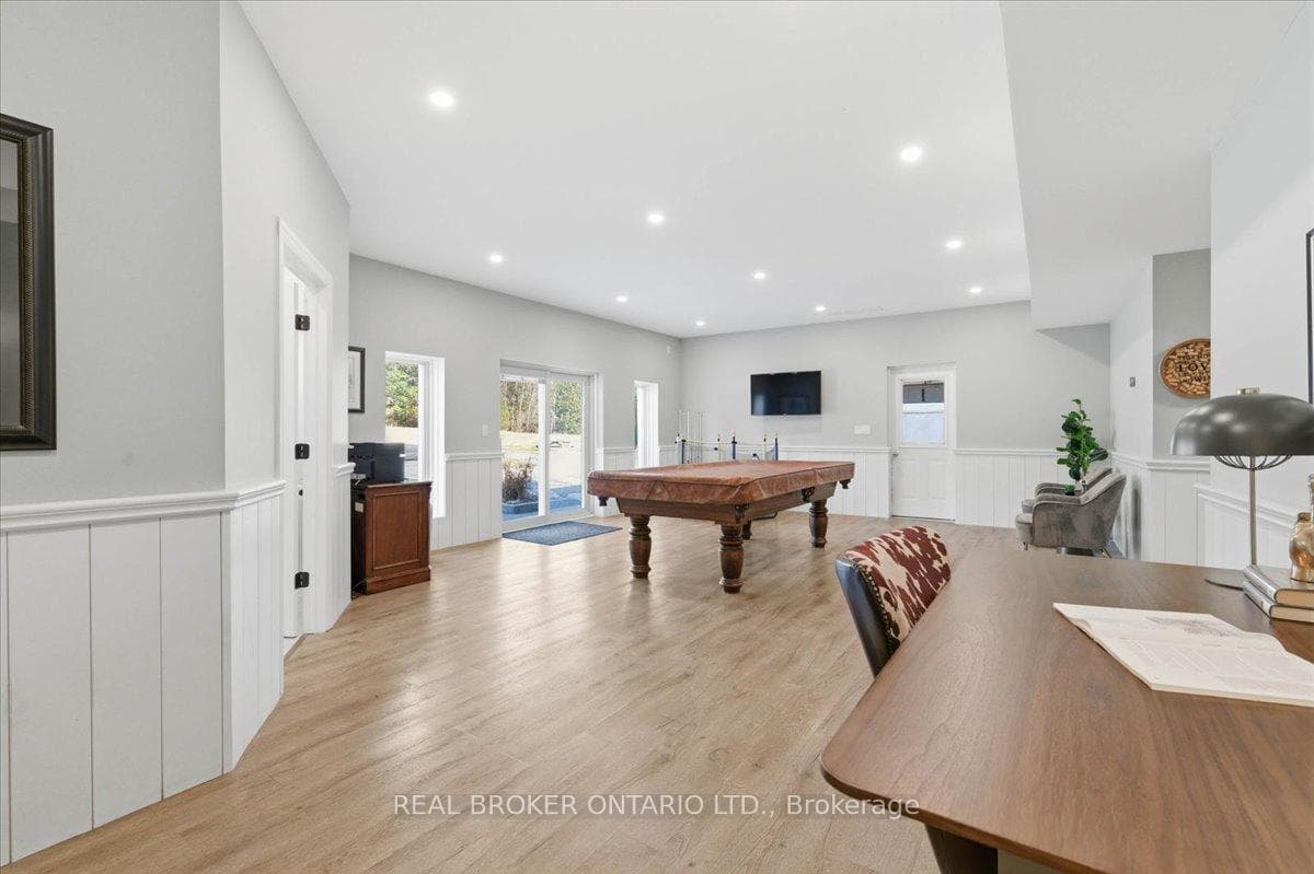 4589 WATSON Road photo 27