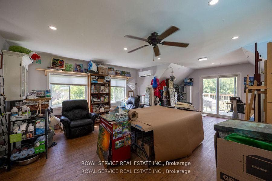 60 King Street photo 40
