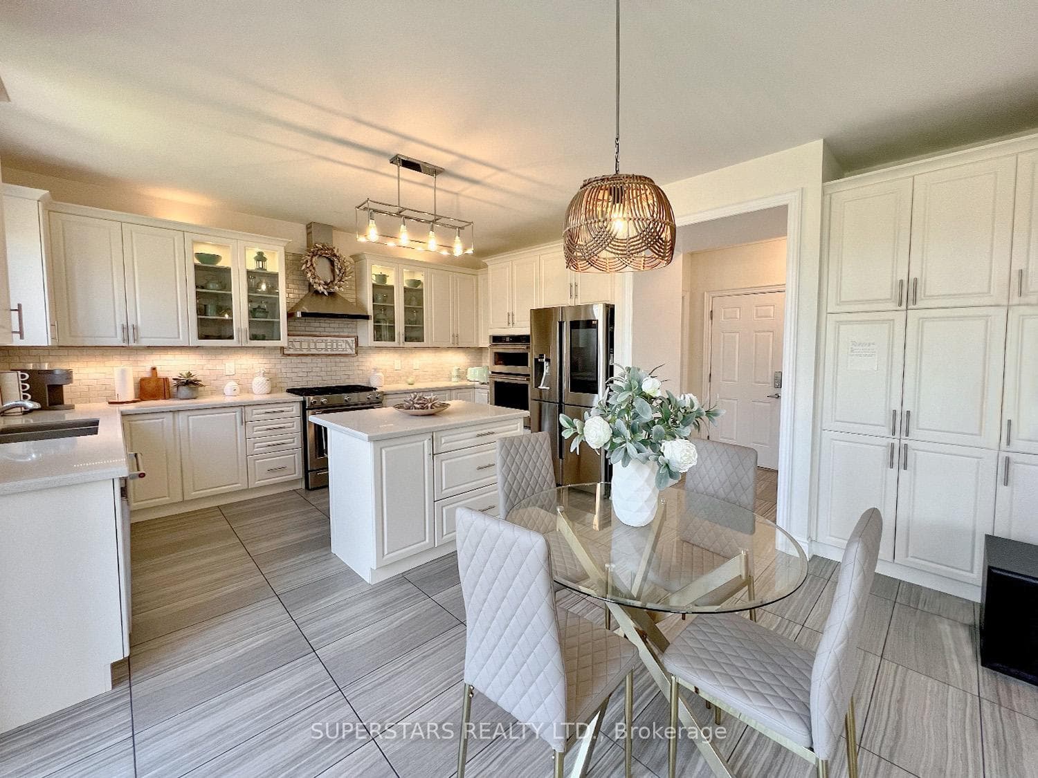 94 Carnaby Way photo 10