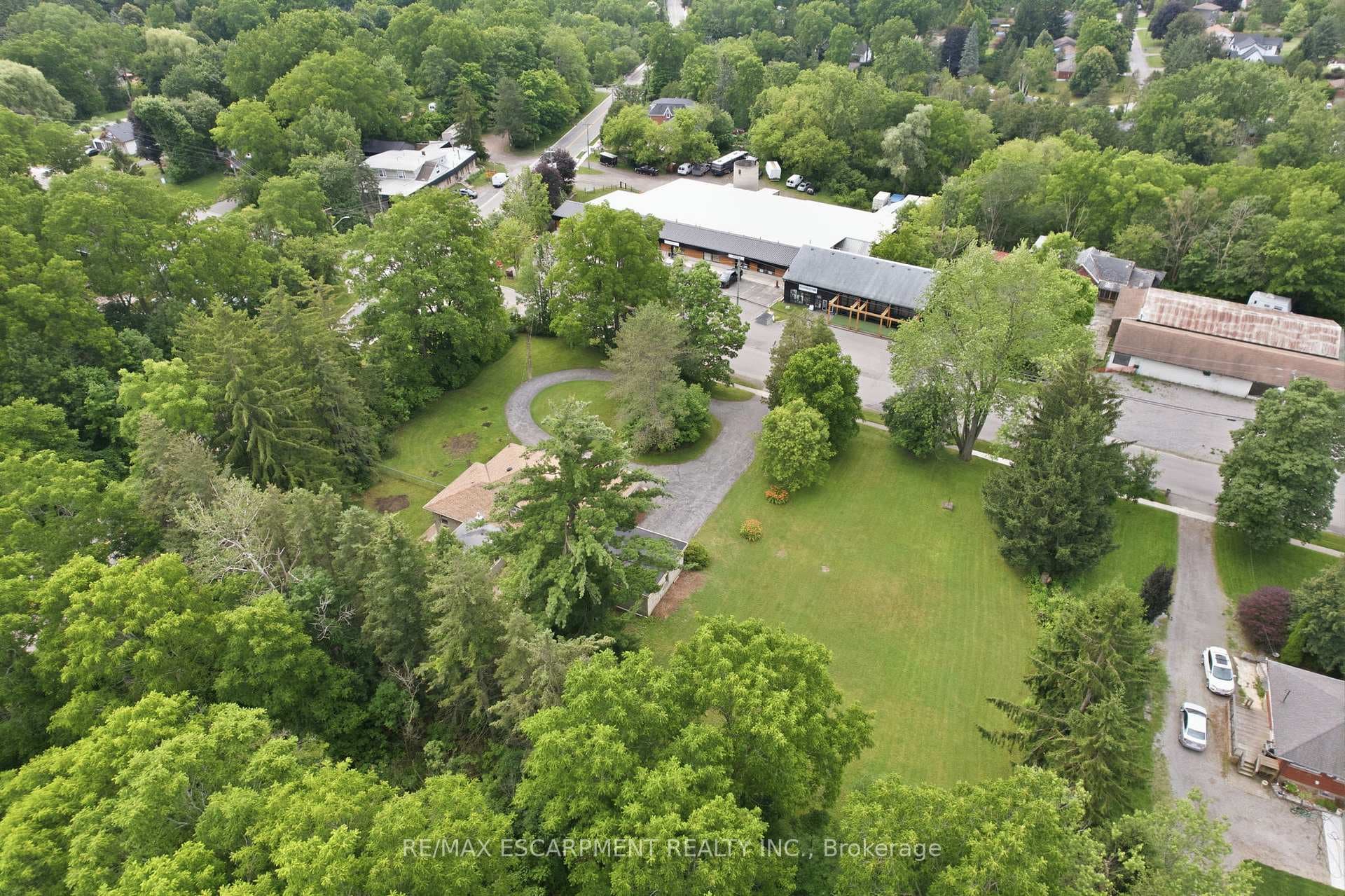 326 Old Brock Road photo 39