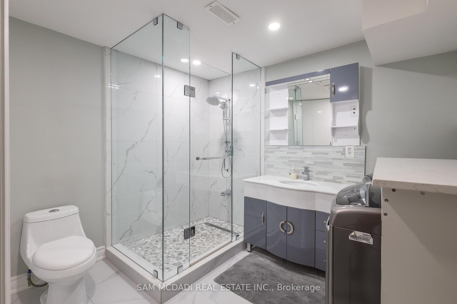 5757 Macphee Road photo 28