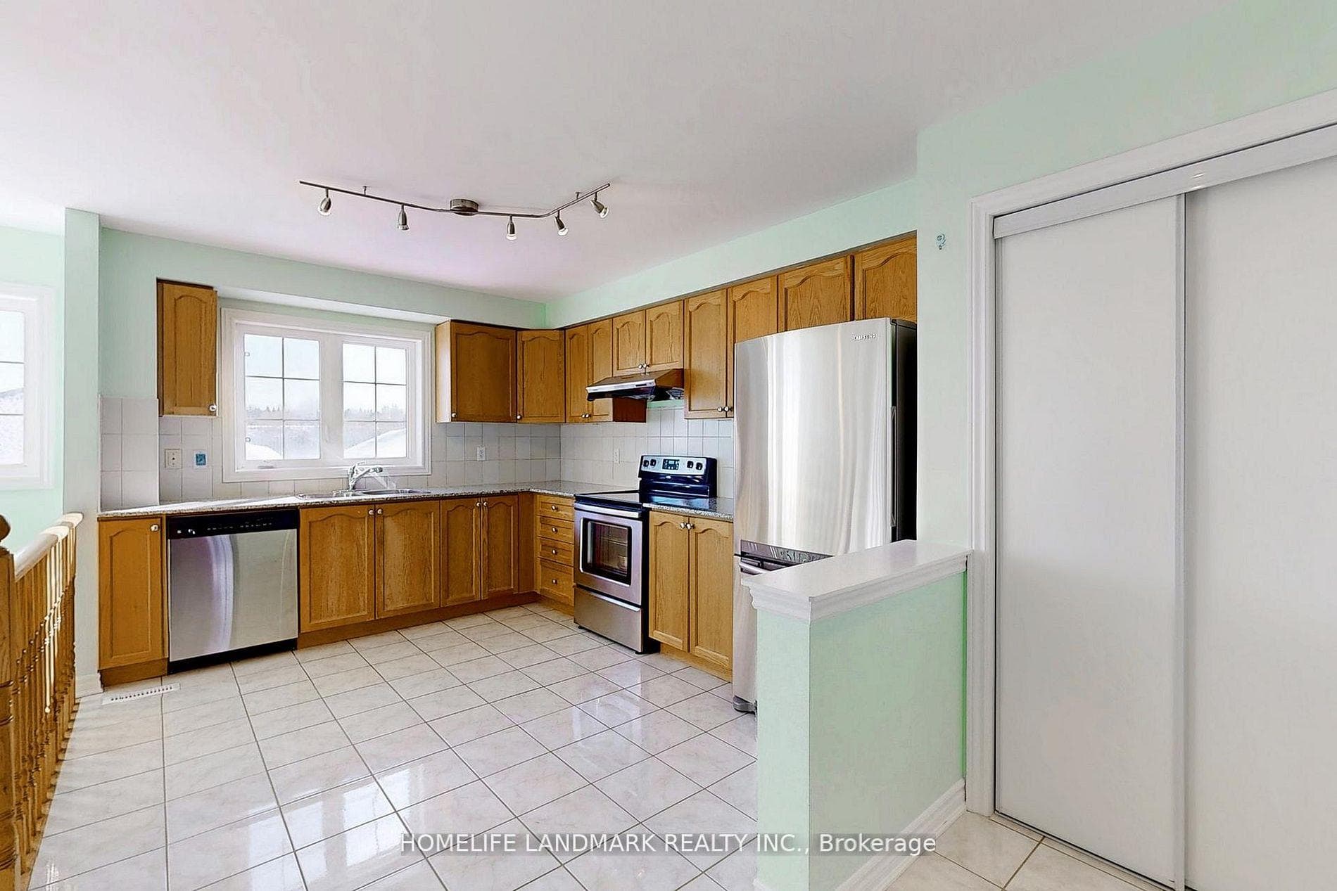 323 Caboto Trail photo 10