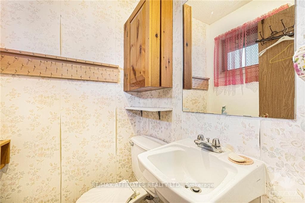219 CARSS Avenue photo 14